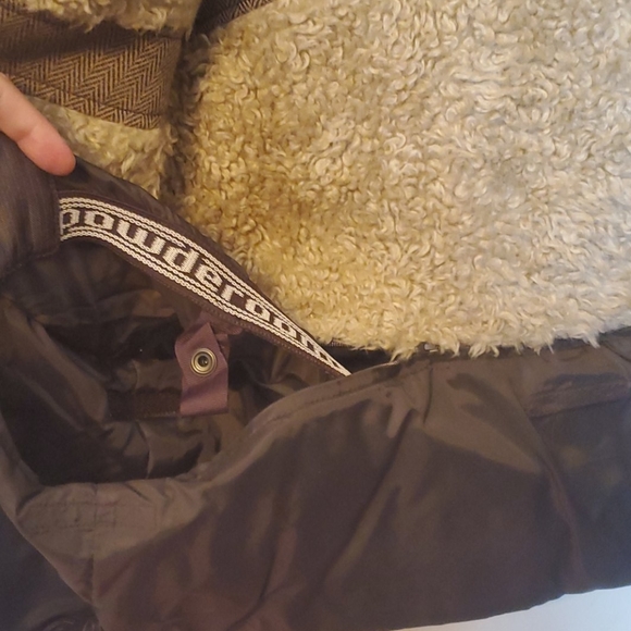 Powder Room X5 Waterproof Herringbone Tweed Vest - Picture 6 of 8